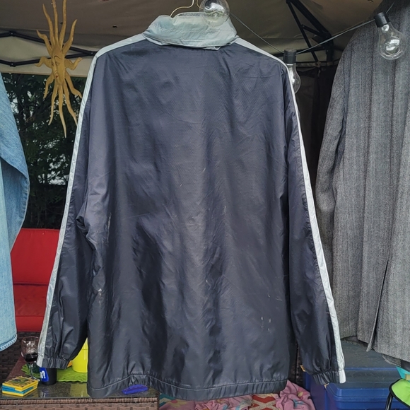 Nike Jacket w/ put-away Hood - Picture 2 of 10